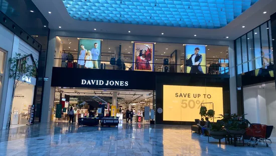 pH0.9 High Resolution Fine Pitch Full Color LED Video Wall Panel Full Color LED Display